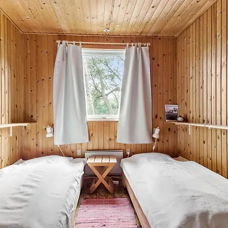 Cozy In Romo With Kitchen Nyaraló *