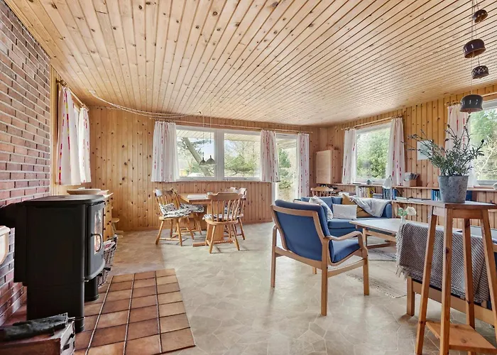 3 Bedroom Cozy In Feriehus Romo