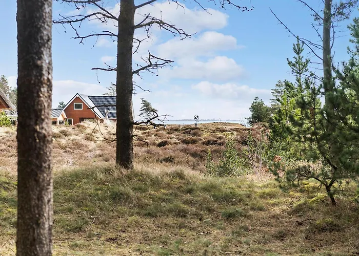 3 Bedroom Cozy In Feriehus *