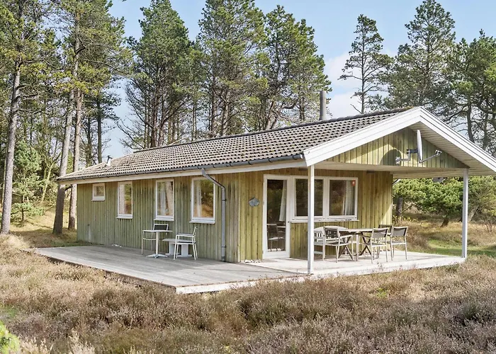 Feriehus 3 Bedroom Cozy In Romo